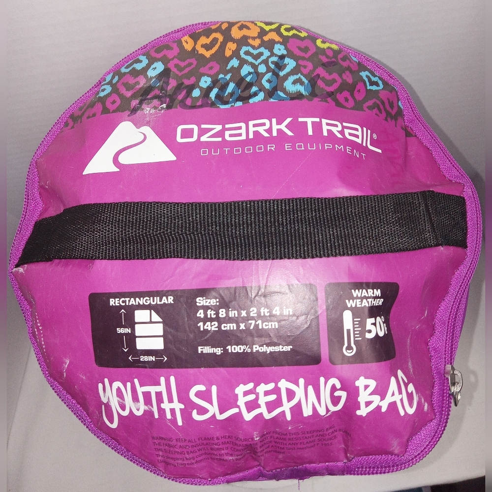 OZARK TRAIL YOUTH SLEEPING BAG 56" X 28"